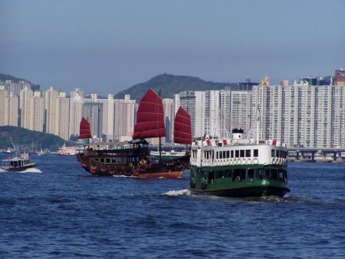 Hongkong - provoz v průlivu