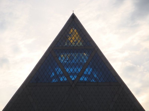 Pyramida, detail - Nur-Sultan, Kazachstán