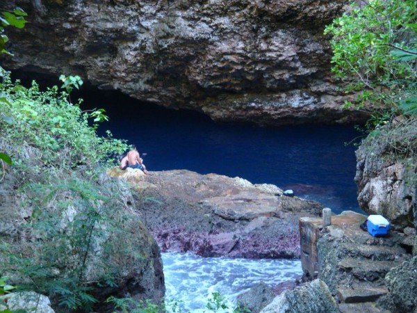 Grotto vstup - Severní Mariany, Mikronésie, Tichomoří