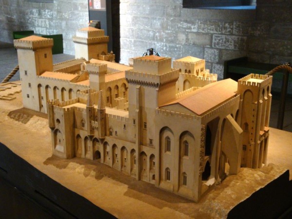 Model Papežského paláce - Avignon, Francie