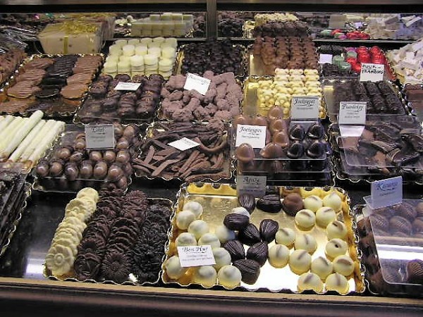 Belgické pralinky, výloha - Brusel, Belgie