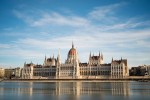 parlament - budapešť 1500.jpg