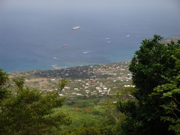Oranjestad z Quillu - karibský ostrov Svatý Eustach