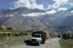 gruzie - Kazbegi - cesta ke Kostelu Nejsvetejsi Trojice.jpg