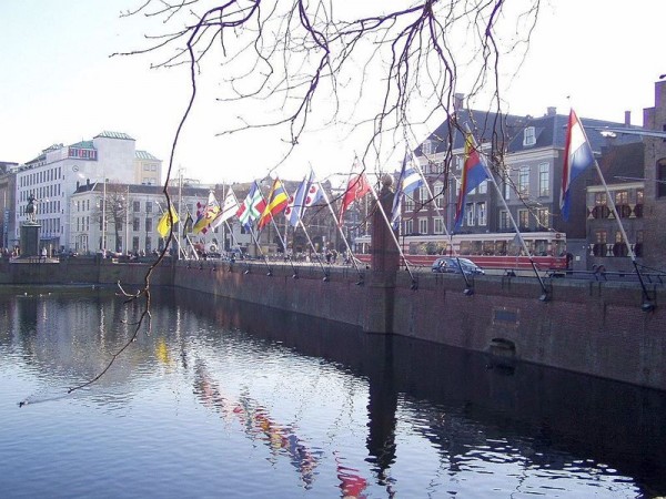 Vlajky - Haag, Nizozemsko