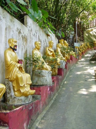 Sha Tin - cesta ke klášteru 10 000 Buddhů