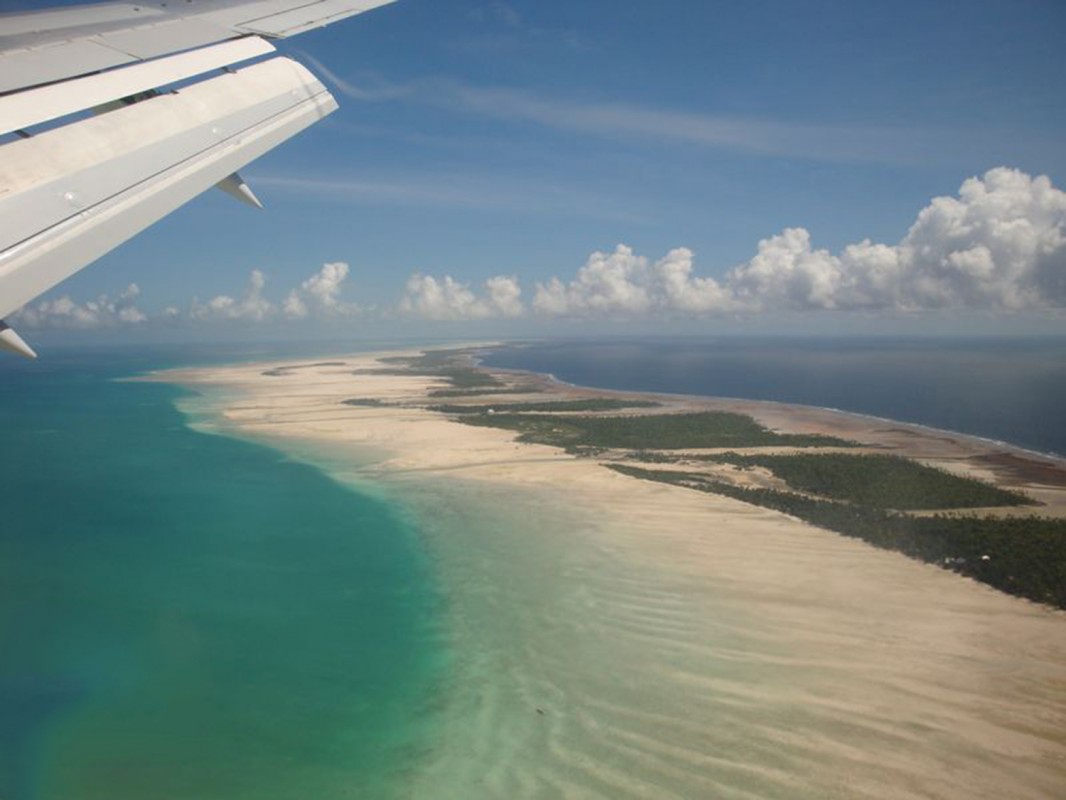 v-no-n-ostrov-kiribati-parkov-n-r7