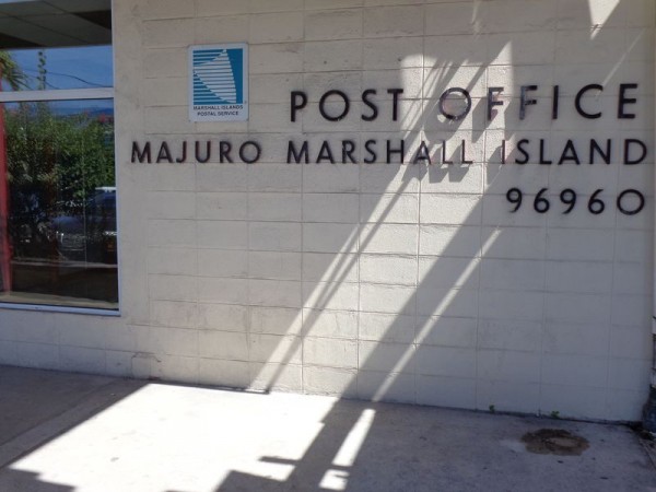Pošta na Marshallových ostrovech