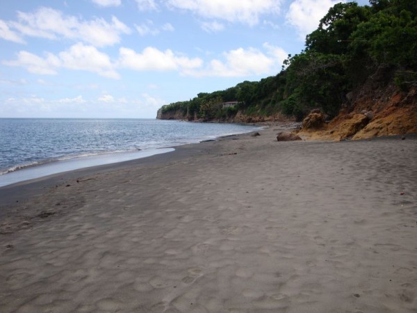 Pláž Woodlands Bay Bech - Ostrov Montserrat, Karibik