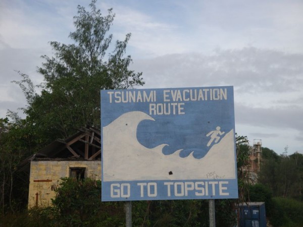 Tsunami, evakuační cesta - Nauru