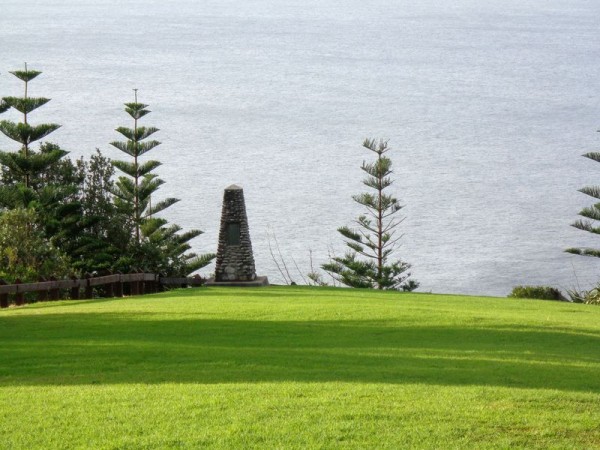Monument Jamese Cooka - Norfolk, Austrálie
