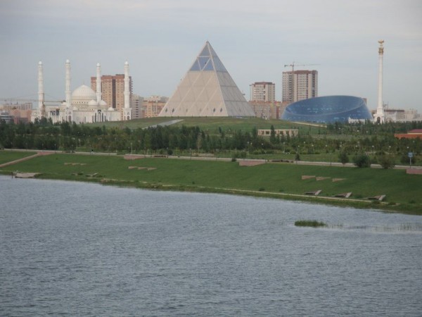 Pyramida - Nur-Sultan, Kazachstán