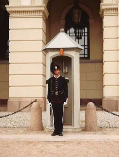 Garda, Královský palác - Oslo, Norsko