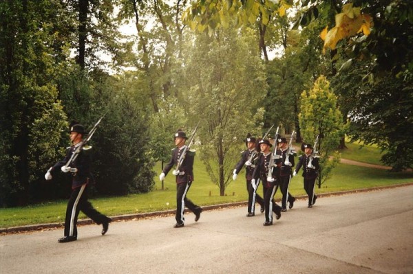 Garda v parku - Oslo, Norsko