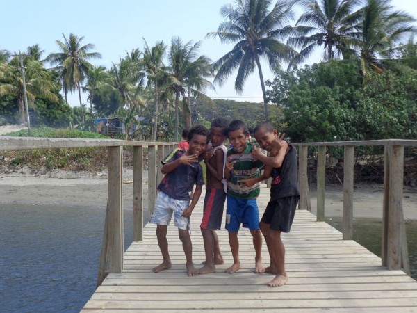 Děti v Lea Lea, vesnice - Papua-Nová Guinea