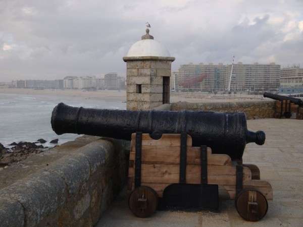 Pevnost sv. Františka Xavera, dělo - Porto, Portugalsko