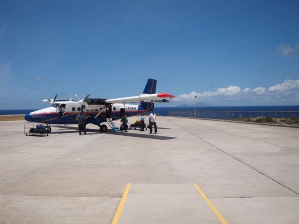Letadlo, letiště - Saba, Karibik