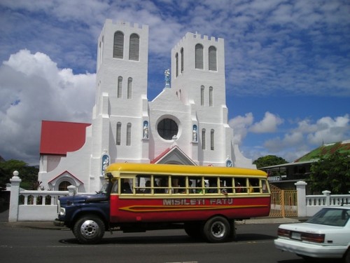 Autobus, kostel - Samoa