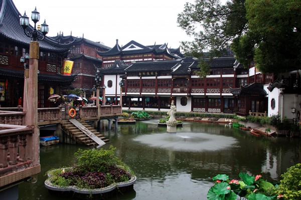 Yuyuan Garden, jezírko - Šanghaj, Čína