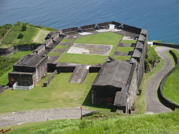 Pevnost Brimstone, z výšky  - Svatý Kryštof a Nevis, karibské ostrovy
