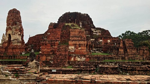 Thajsko - ruiny buddhistických chrámů