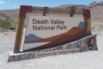 Death valley national park údolí smrti cedule.jpg