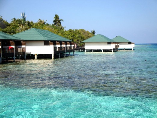 Embudu Village
